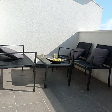 Apartment Matej Stobreč Exteriör bild
